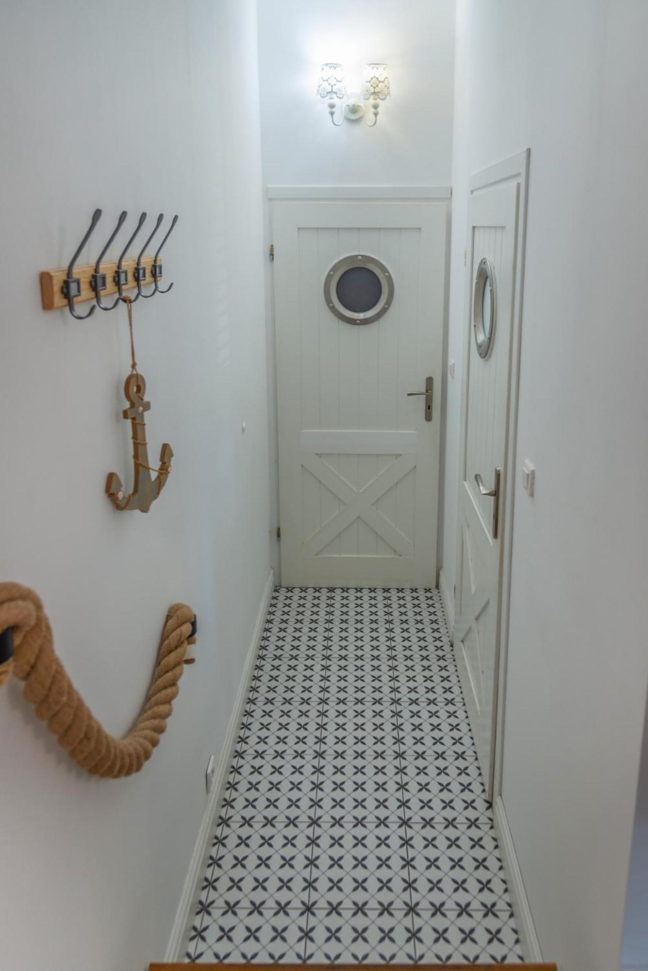 Julius Apartment